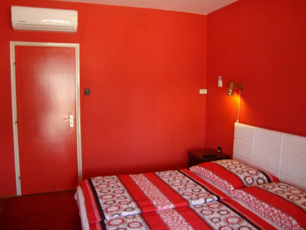 Apartmán Gyongyvirag Vendeghaz Balatonboglár Exteriér fotografie