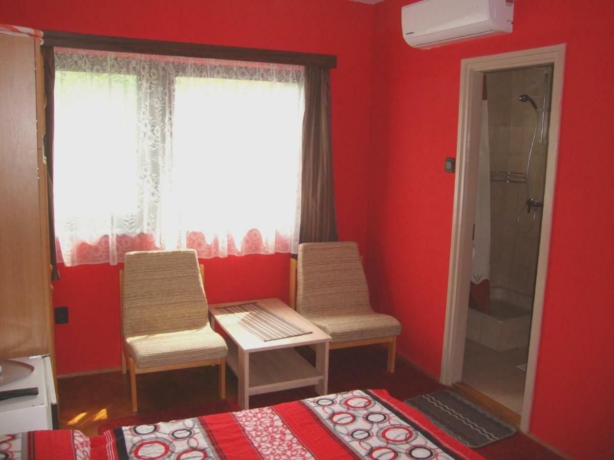 Apartmán Gyongyvirag Vendeghaz Balatonboglár Exteriér fotografie